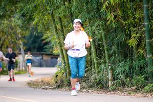 BIB: 100
                            <button type="button" onclick="openModal(19114384)" class="btn btn-primary btn-sm float-right btn-popup" data-toggle="modal" data-target=".modal-high-quality">
                        <i class="fas fa-shopping-cart"></i> Add to Cart
                    </button>
                                            <button type="button" onclick="isThisMe(19114384, true)" class="btn btn-success btn-sm float-right btn-popup btn-isme hidden" data-toggle="tooltip" data-placement="bottom" title="นี่คือรูปของคุณใช่ไหม คลิกที่นี่เพื่อเอาเข้าอัลบั้ม">
                        <i class="fas fa-plus"></i> Add to album
                    </button>
                    <button type="button" onclick="isThisMe(19114384, false)" class="btn btn-warning btn-sm float-right btn-popup btn-isnotme hidden">
                        <i class="fas fa-ban"></i> Remove from album
                    </button>